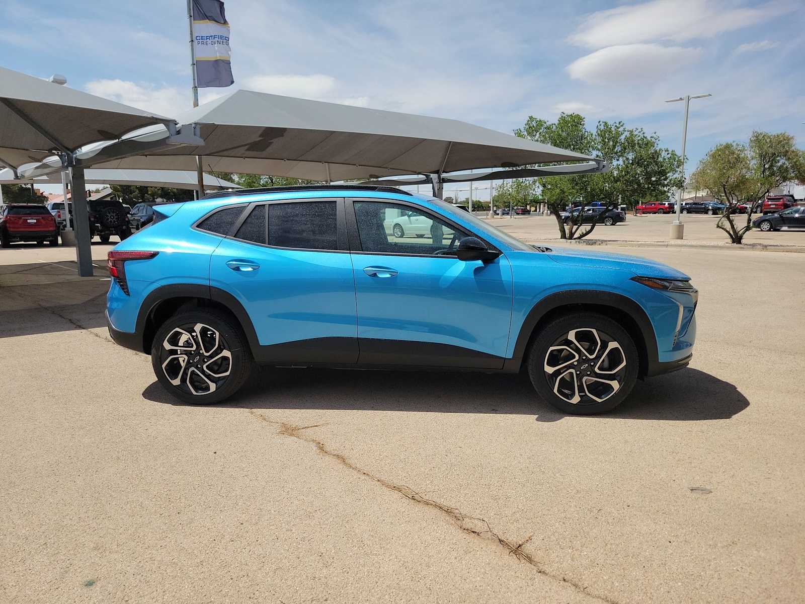 Thumbnail: 2026 Chevrolet Trax - 9
