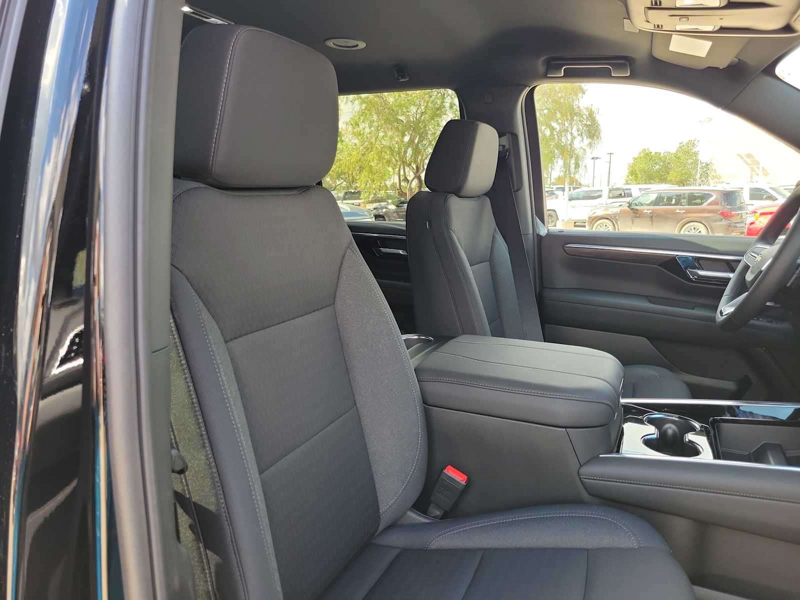 Thumbnail: 2026 Chevrolet Tahoe - 14