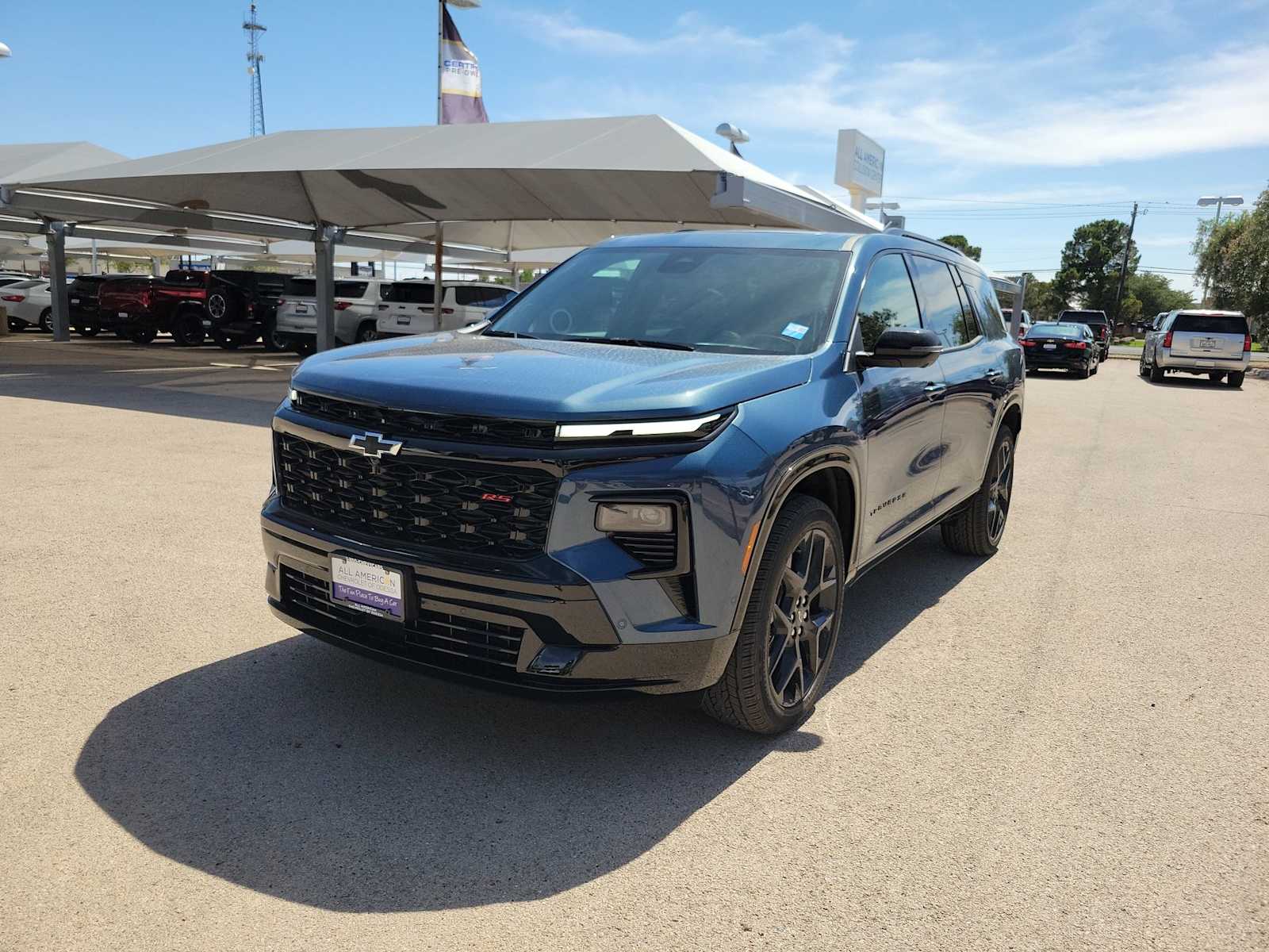 Thumbnail: 2026 Chevrolet Traverse - 4