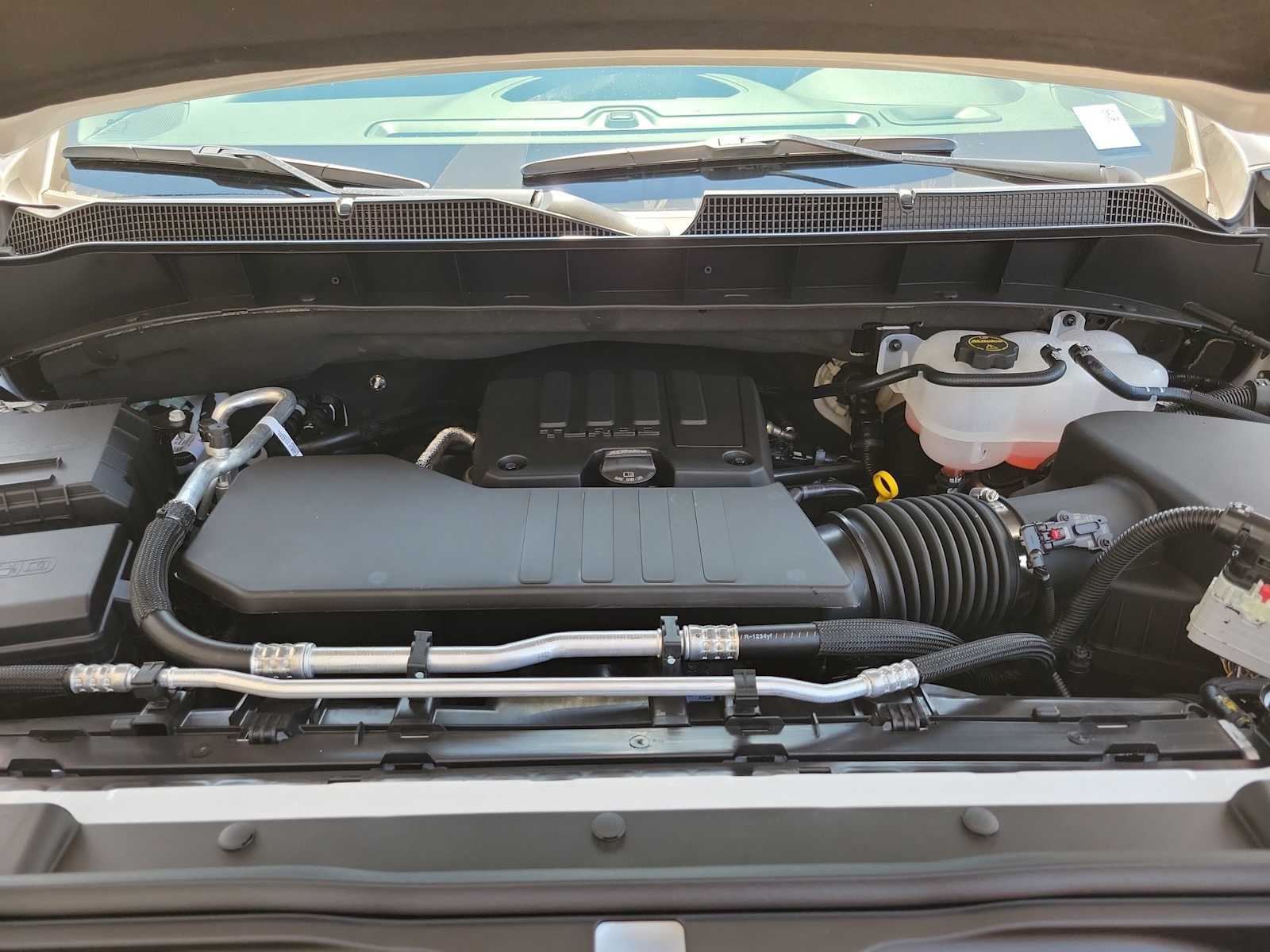 Thumbnail: 2026 Chevrolet Silverado 1500 - 9