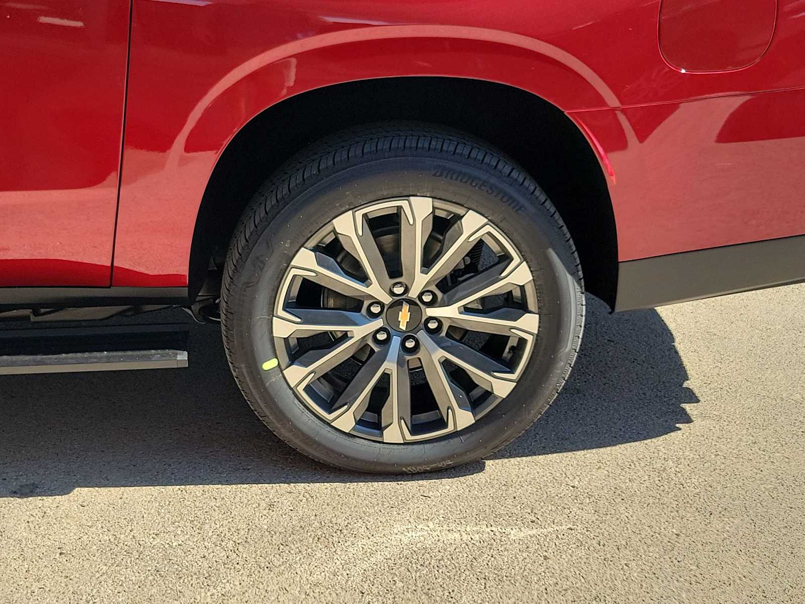 Thumbnail: 2026 Chevrolet Suburban - 8