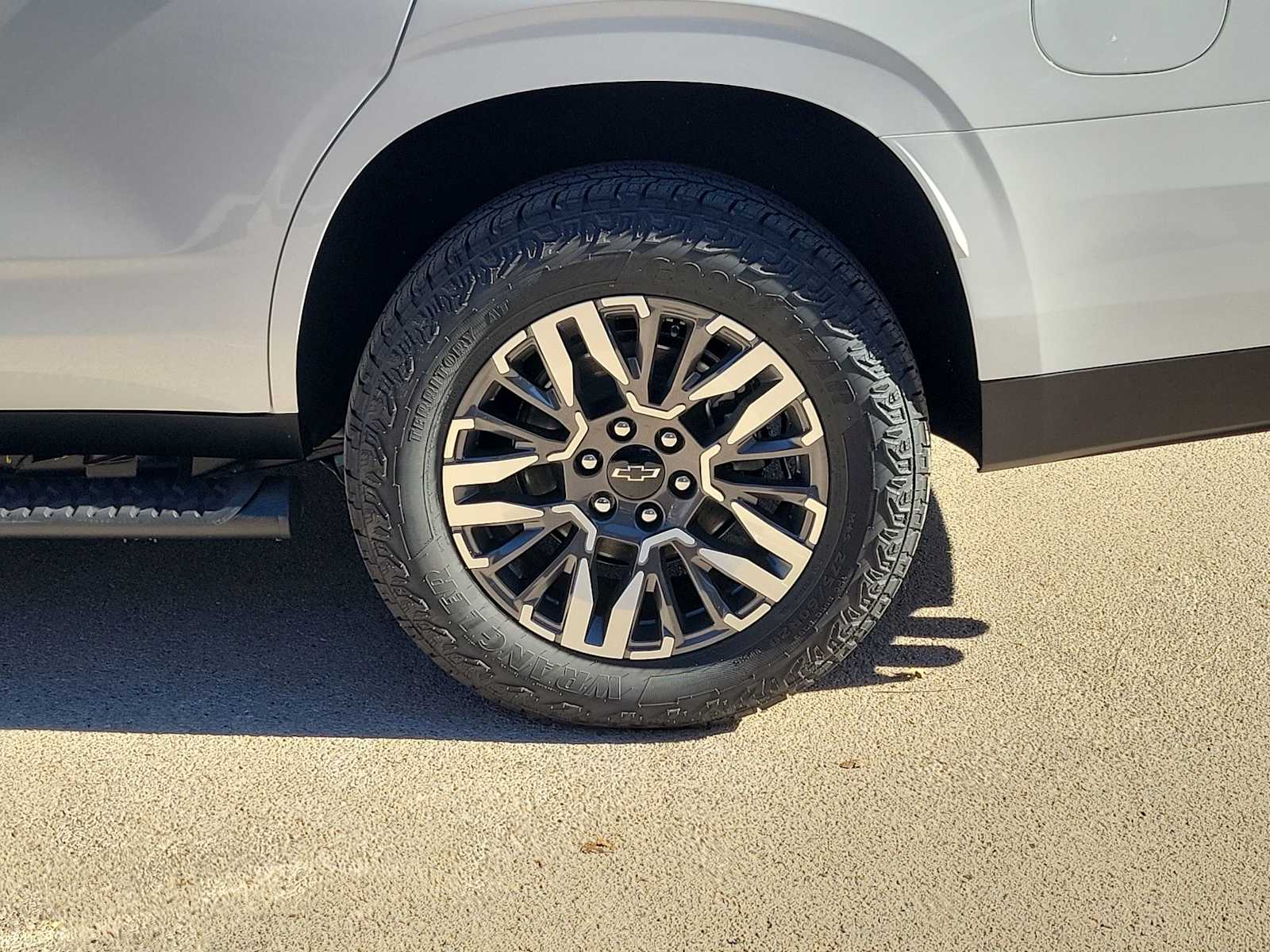 Thumbnail: 2026 Chevrolet Tahoe - 8