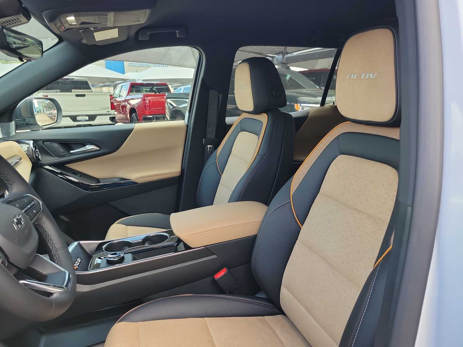 Thumbnail: 2026 Chevrolet Equinox - 11