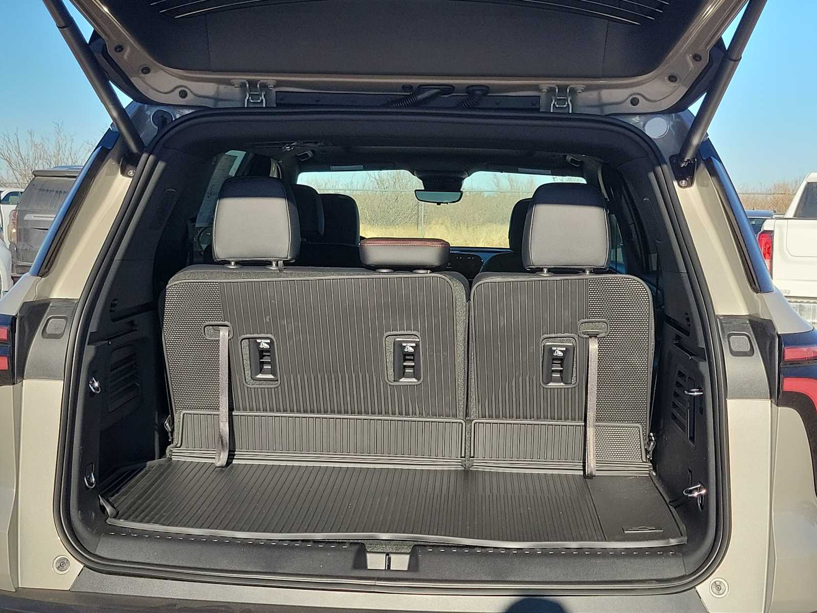 Thumbnail: 2026 Chevrolet Traverse - 15