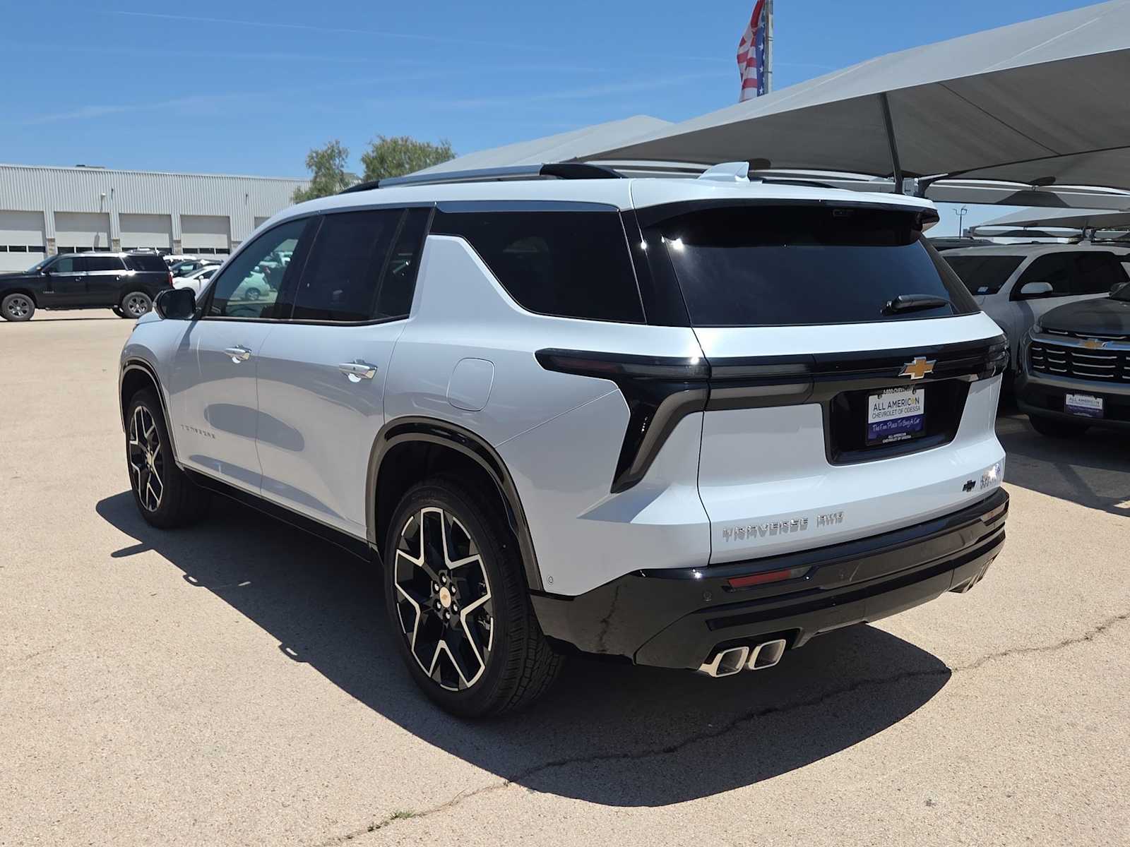 Thumbnail: 2026 Chevrolet Traverse - 6
