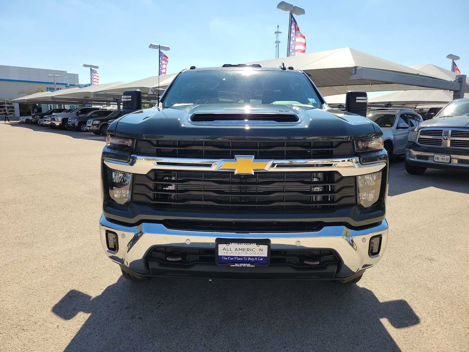 Thumbnail: 2026 Chevrolet Silverado 3500 - 6