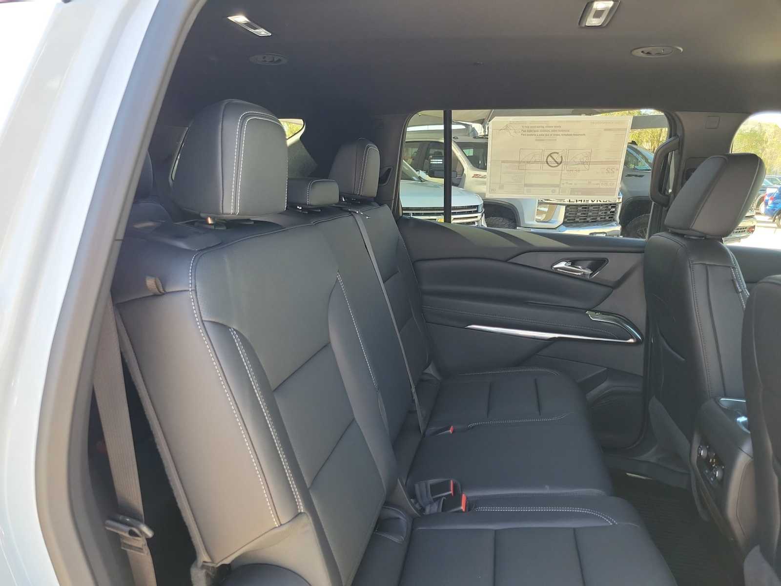 Thumbnail: 2026 Chevrolet Traverse - 13