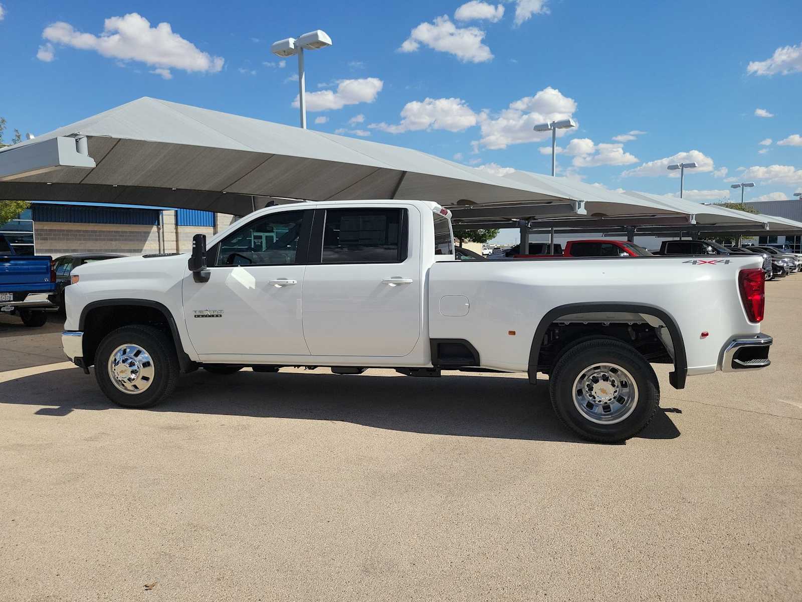 Thumbnail: 2026 Chevrolet Silverado 3500 - 3