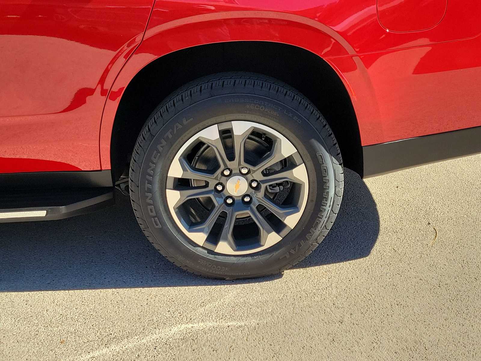 Thumbnail: 2026 Chevrolet Tahoe - 8