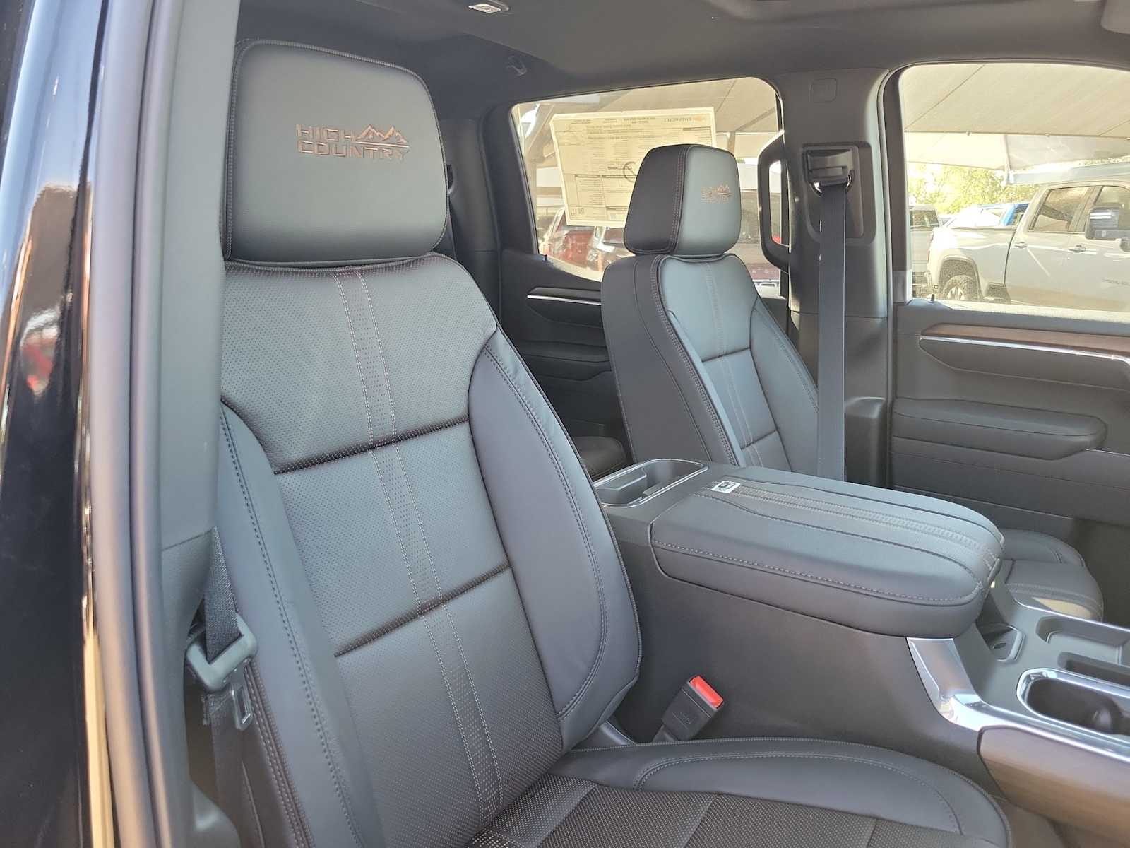 Thumbnail: 2026 Chevrolet Silverado 1500 - 14