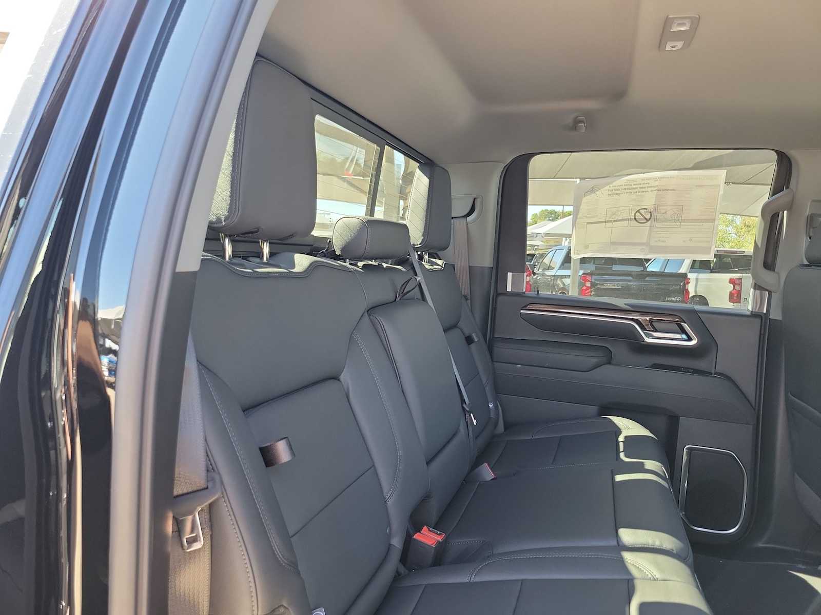 Thumbnail: 2026 Chevrolet Silverado 2500 - 13