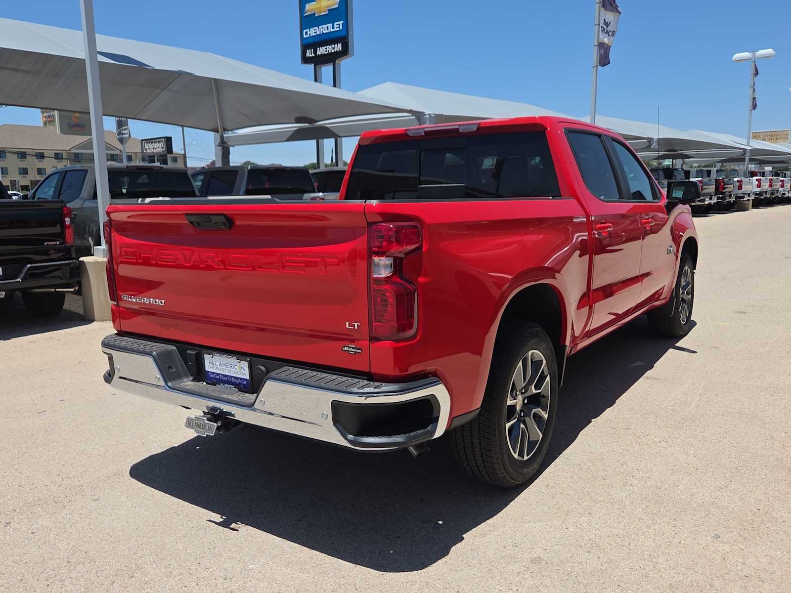 Thumbnail: 2026 Chevrolet Silverado 1500 - 8