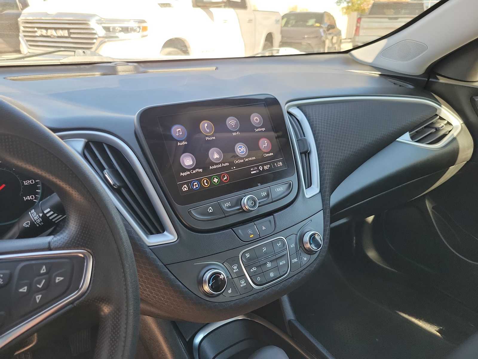 Thumbnail: 2024 Chevrolet Malibu - 20