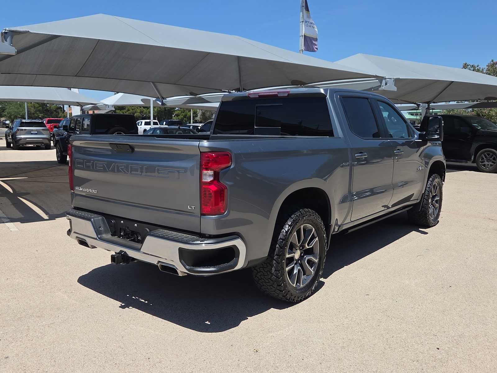 Thumbnail: 2021 Chevrolet Silverado 1500 - 8