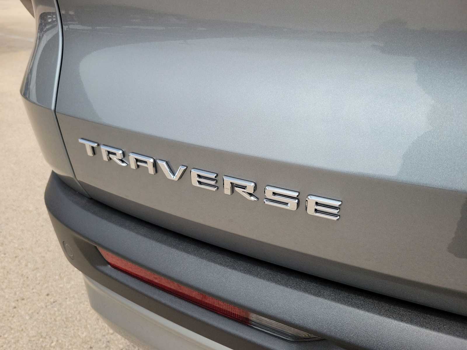 2025 Chevrolet Traverse LT 7