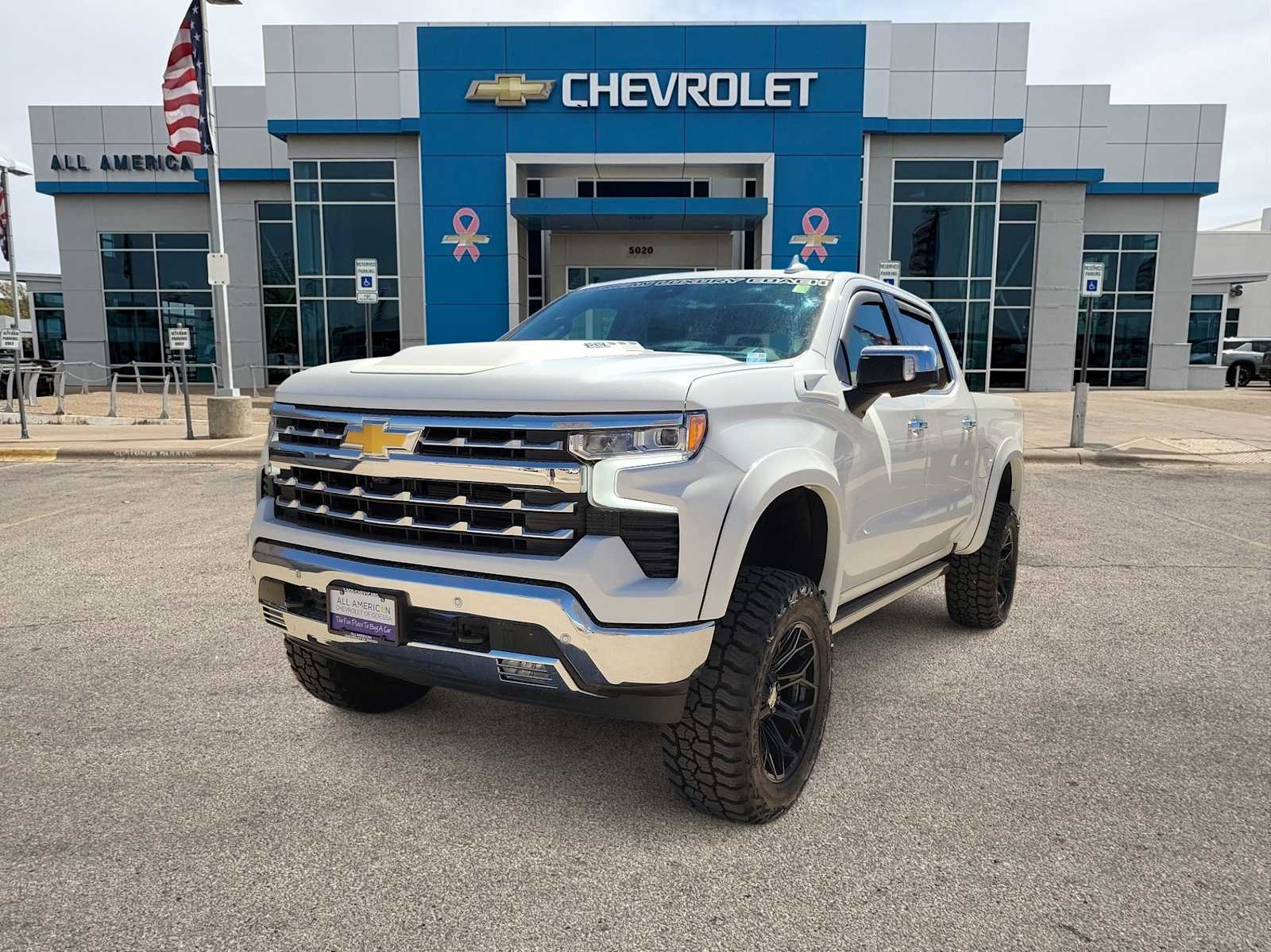 Thumbnail: 2026 Chevrolet Silverado 1500 - 1