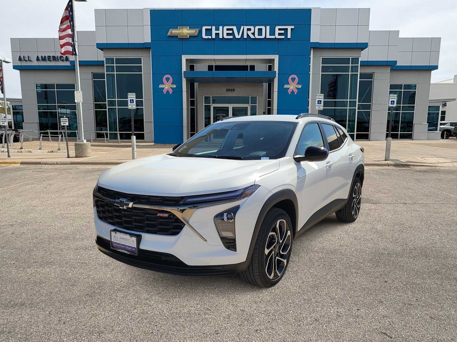 Thumbnail: 2026 Chevrolet Trax - 1