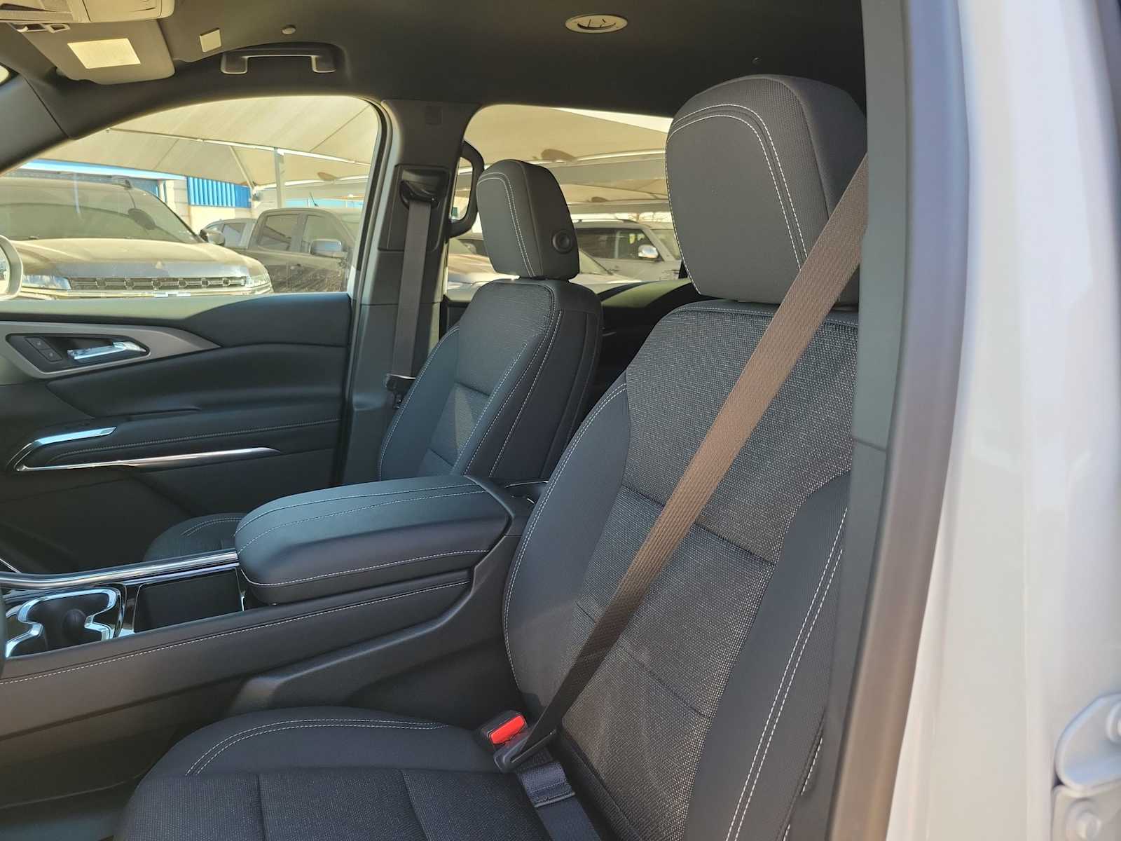 Thumbnail: 2026 Chevrolet Traverse - 11