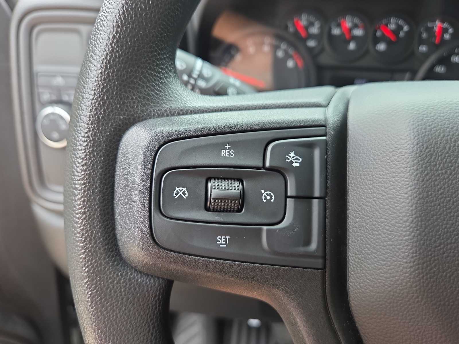 Thumbnail: 2026 Chevrolet Silverado 1500 - 23