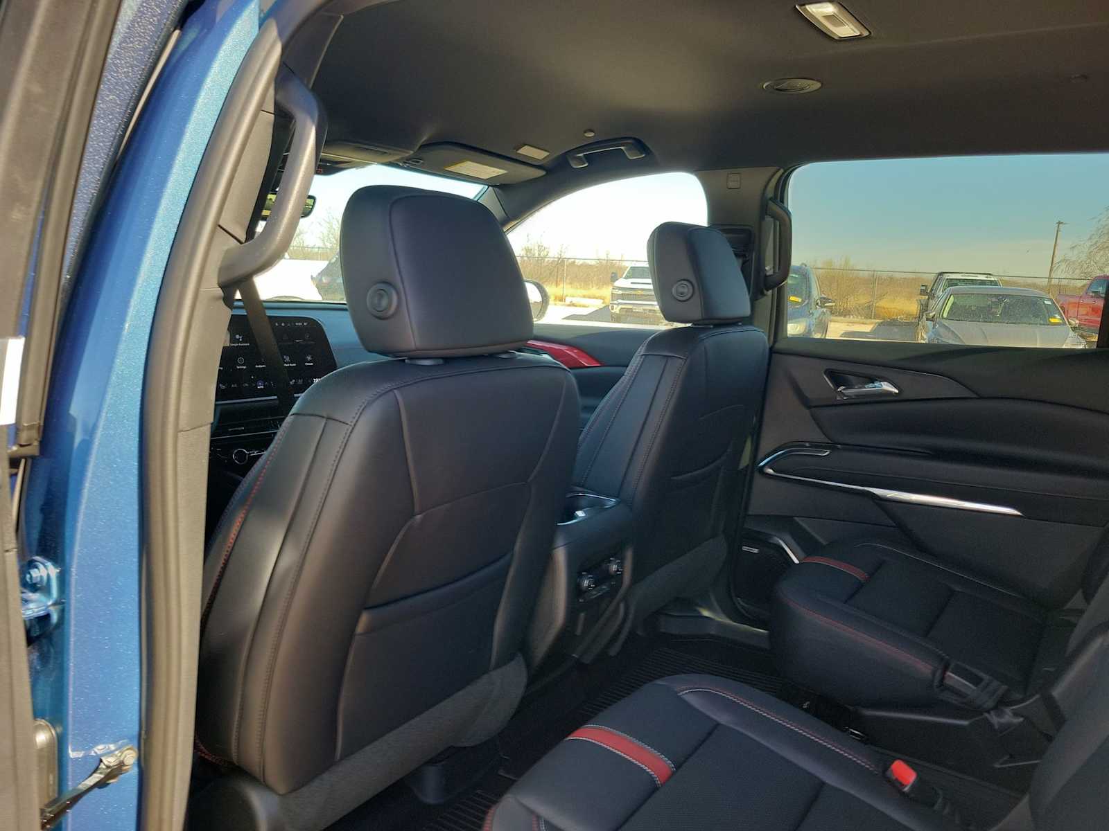 Thumbnail: 2026 Chevrolet Traverse - 12