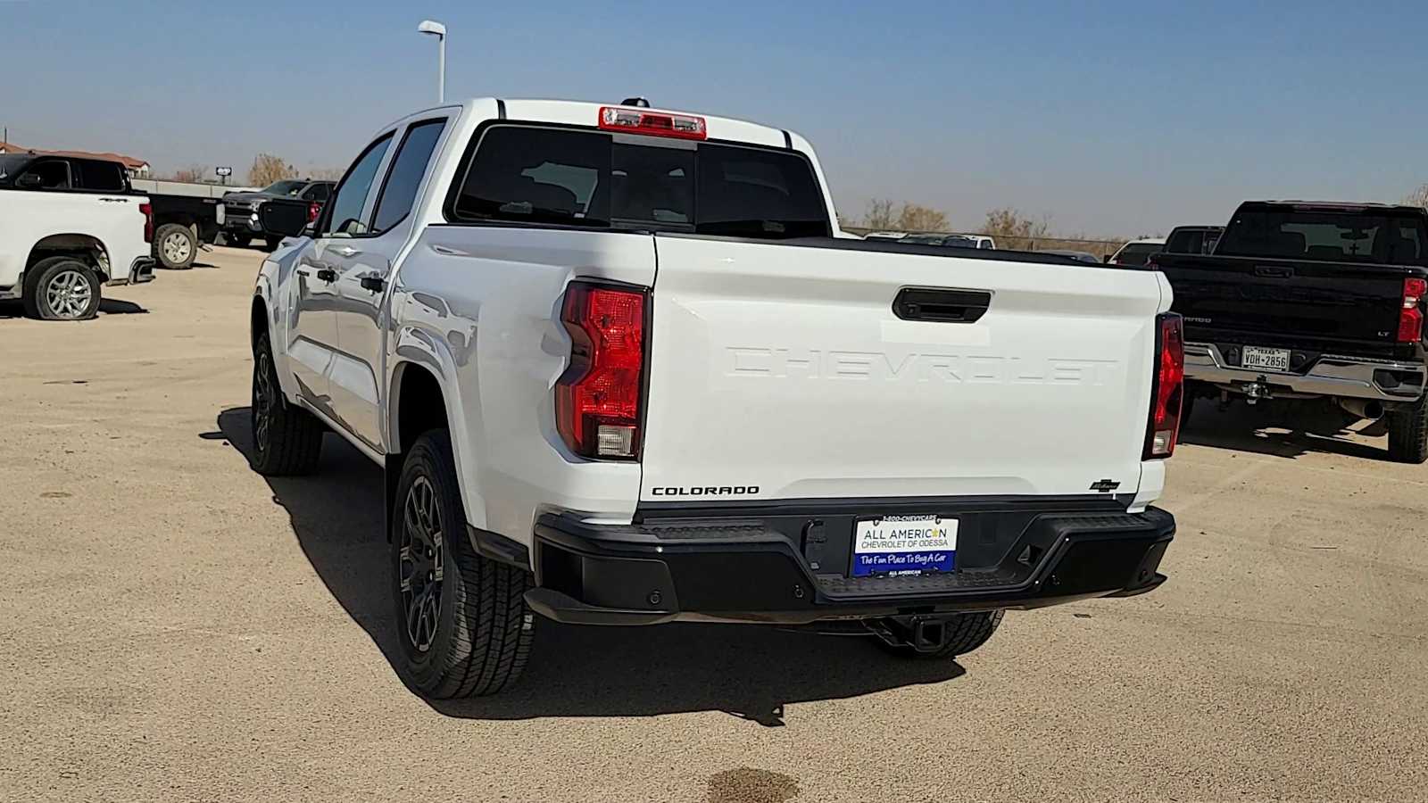 Thumbnail: 2026 Chevrolet Colorado - 8