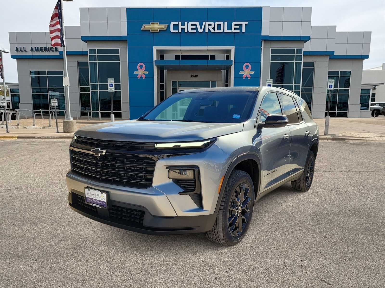 Thumbnail: 2026 Chevrolet Traverse - 1