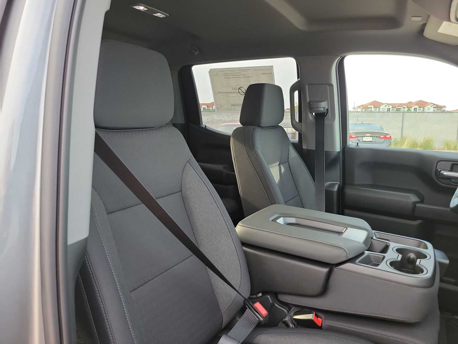 Thumbnail: 2026 Chevrolet Silverado 1500 - 18