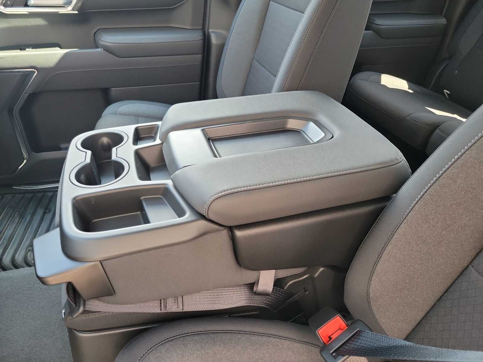 Thumbnail: 2026 Chevrolet Silverado 1500 - 16