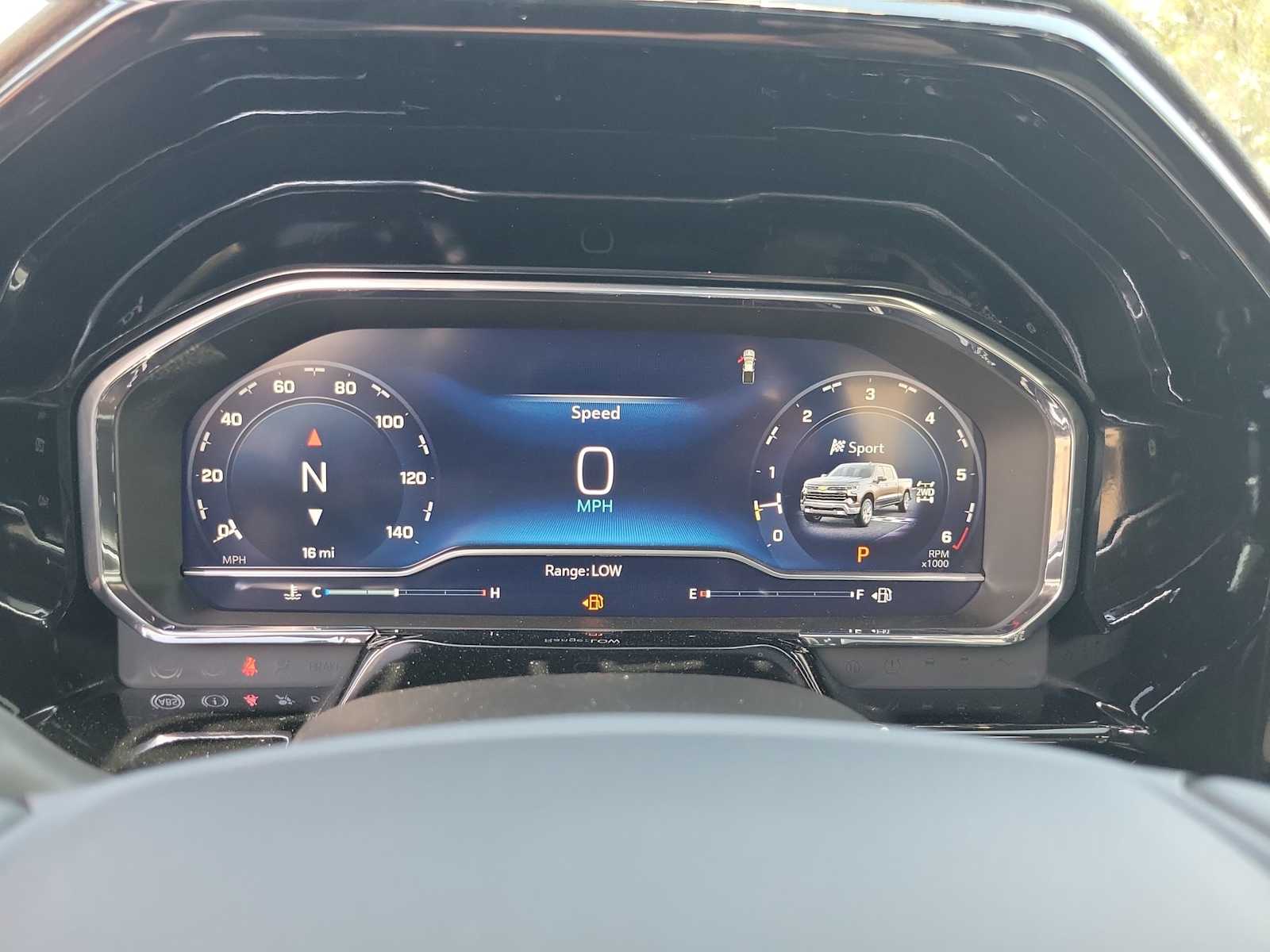 Thumbnail: 2025 Chevrolet Silverado 1500 - 18