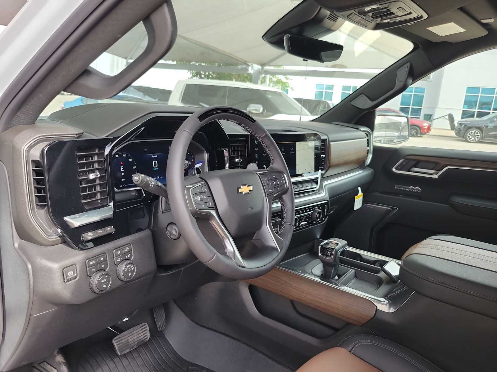 Thumbnail: 2026 Chevrolet Silverado 1500 - 10