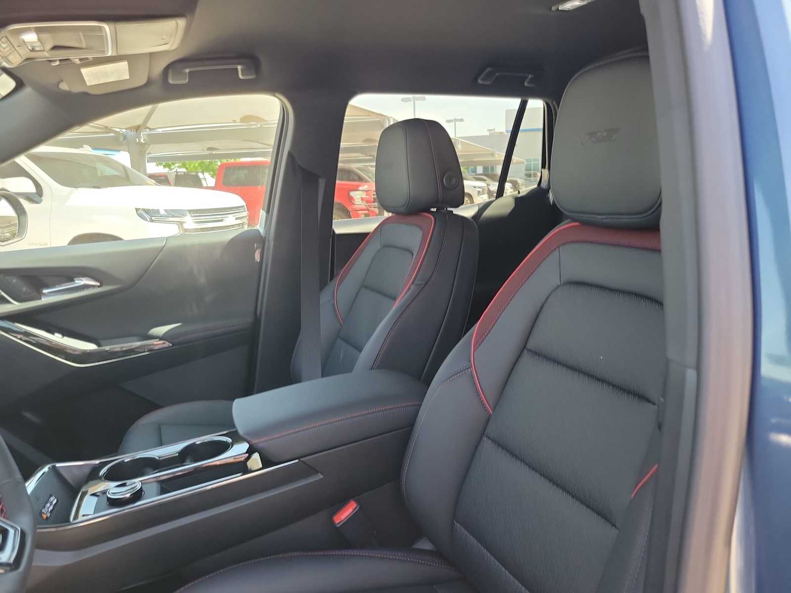 Thumbnail: 2026 Chevrolet Equinox - 16