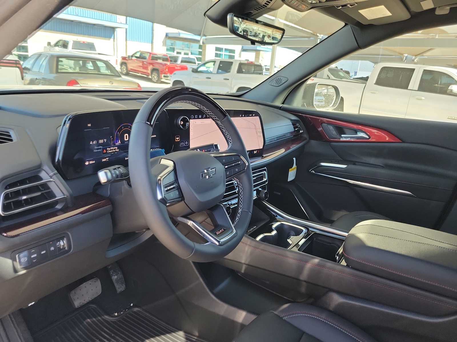 Thumbnail: 2026 Chevrolet Traverse - 2