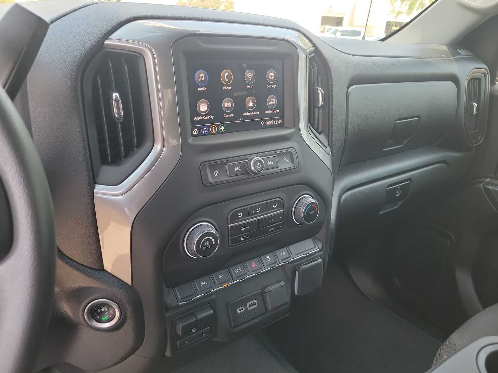 Thumbnail: 2025 Chevrolet Silverado 1500 - 21