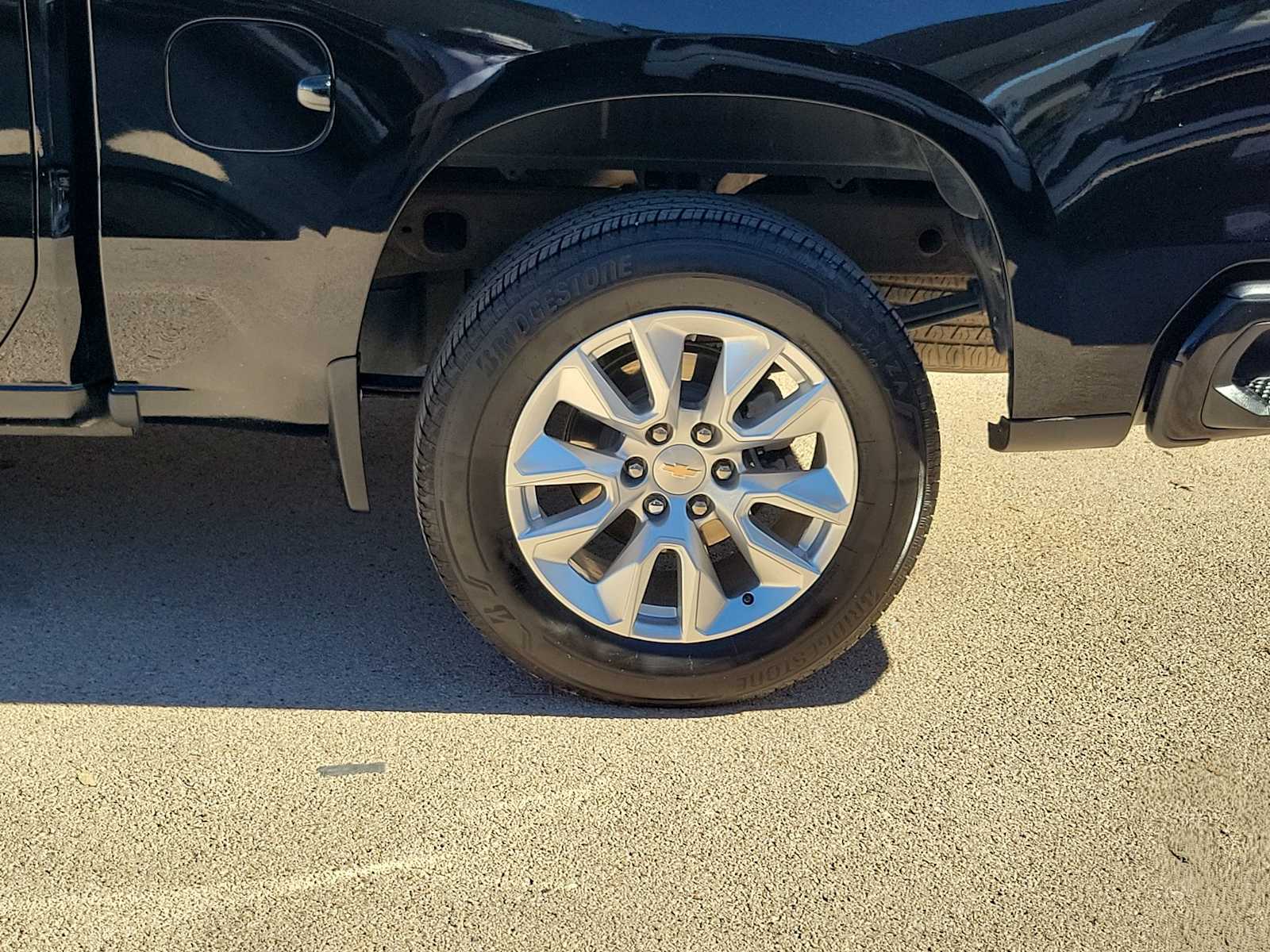 Thumbnail: 2024 Chevrolet Silverado 1500 - 8