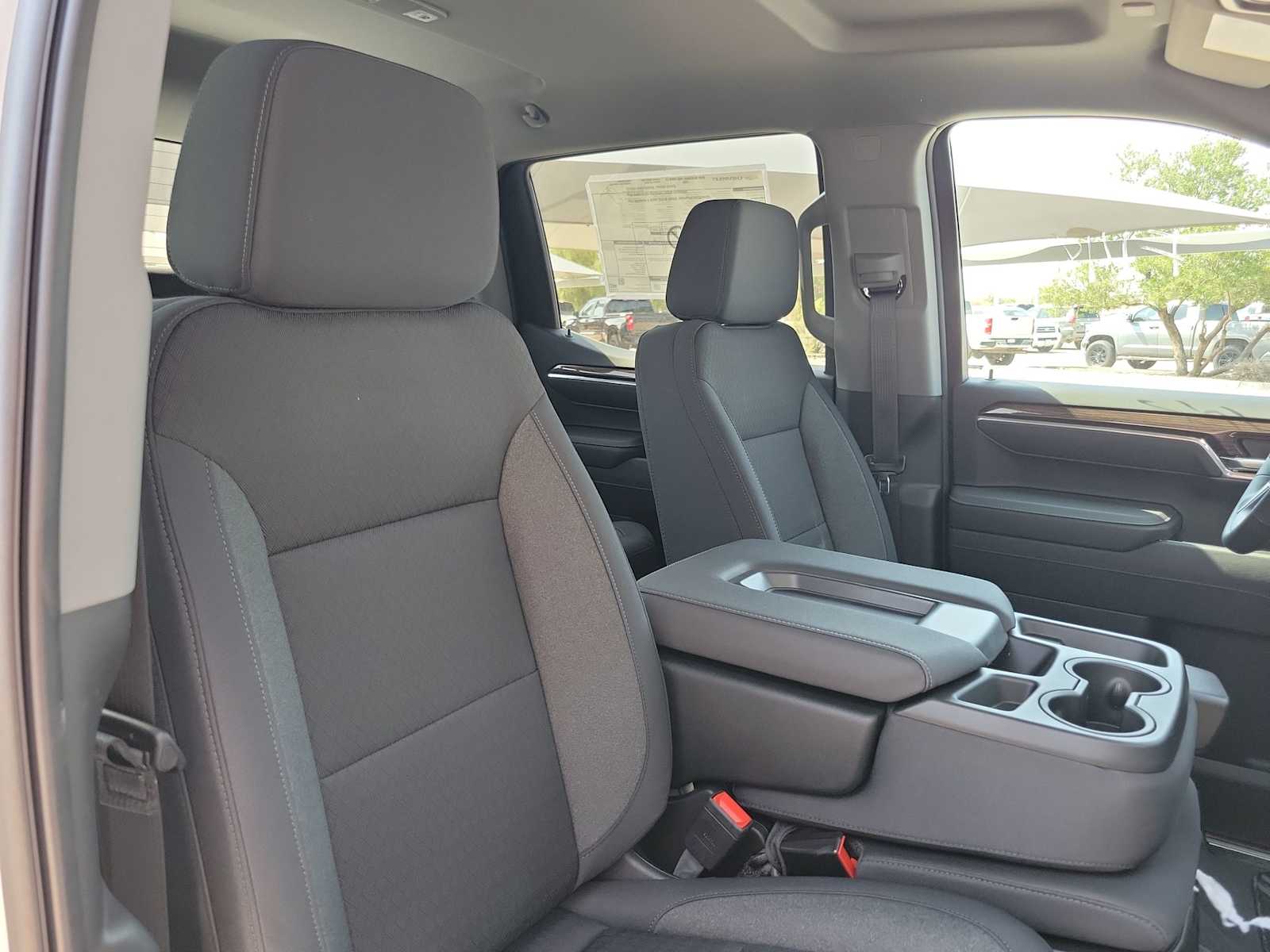 Thumbnail: 2026 Chevrolet Silverado 1500 - 14