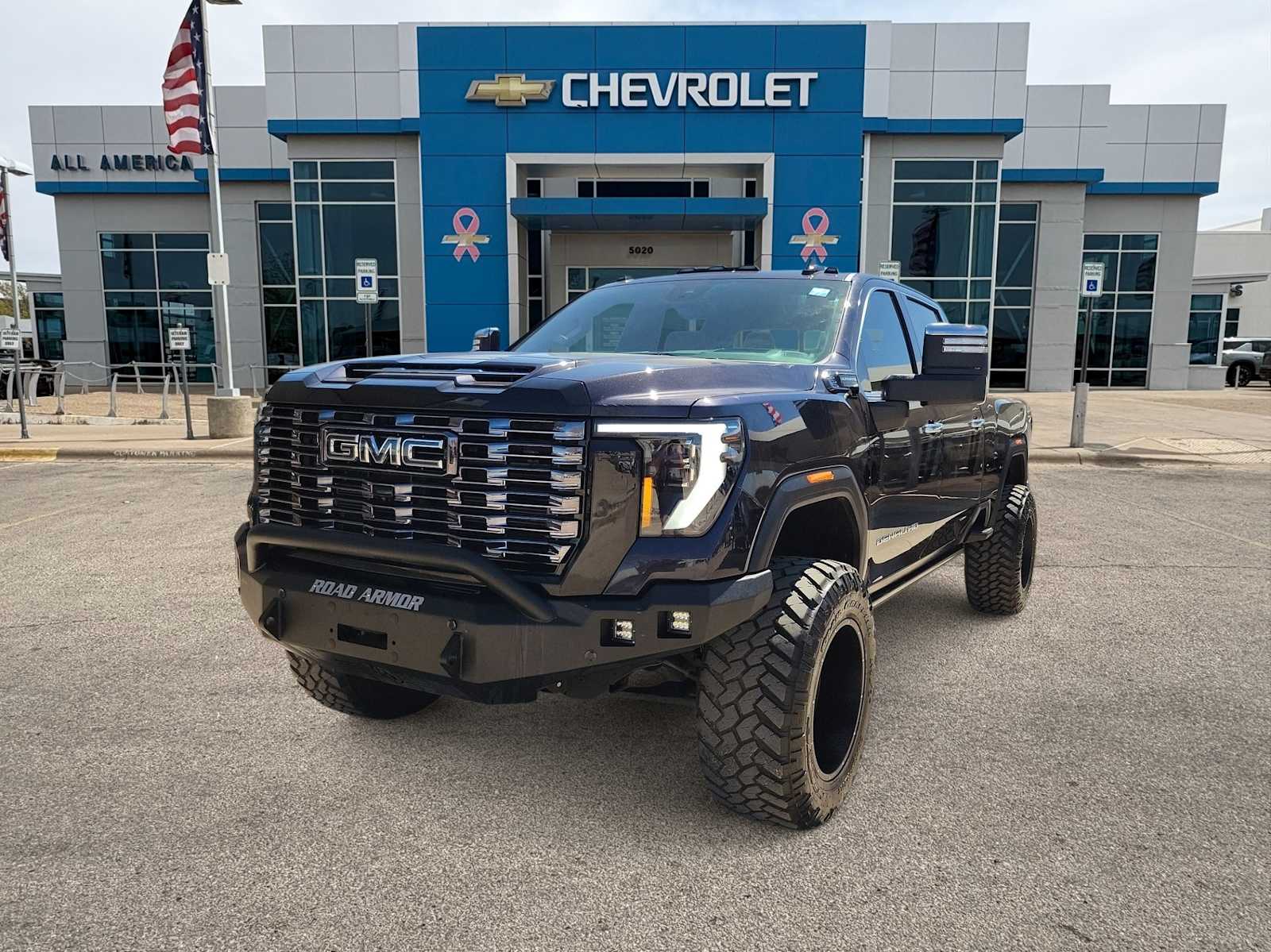 Thumbnail: 2025 GMC Sierra 3500 - 1