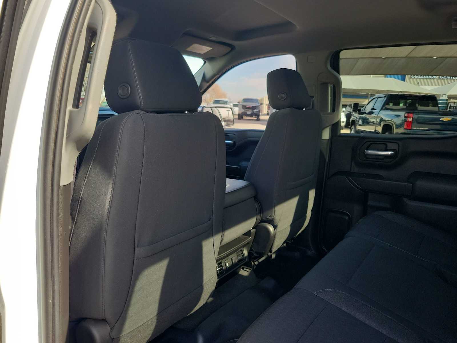 Thumbnail: 2021 Chevrolet Silverado 1500 - 13