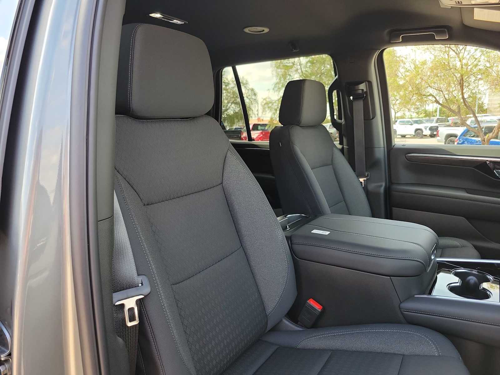 Thumbnail: 2026 Chevrolet Tahoe - 14