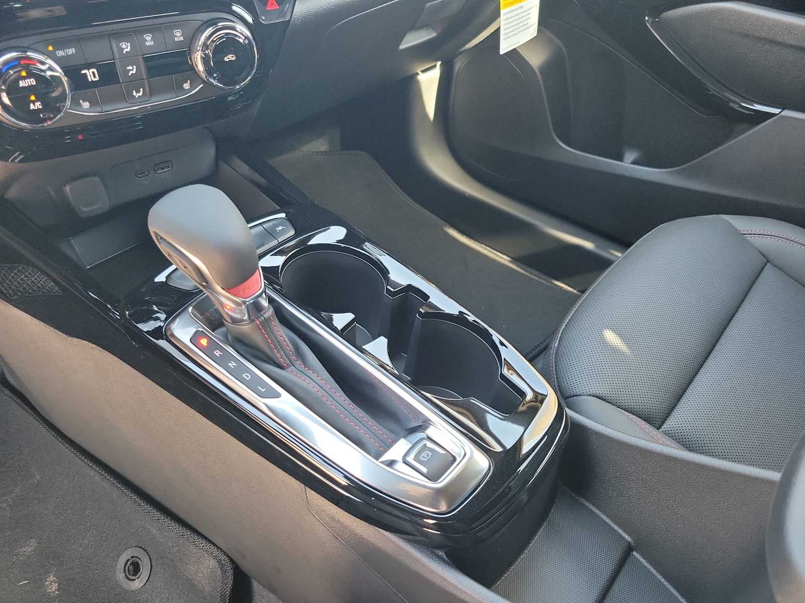 Thumbnail: 2026 Chevrolet Trax - 13