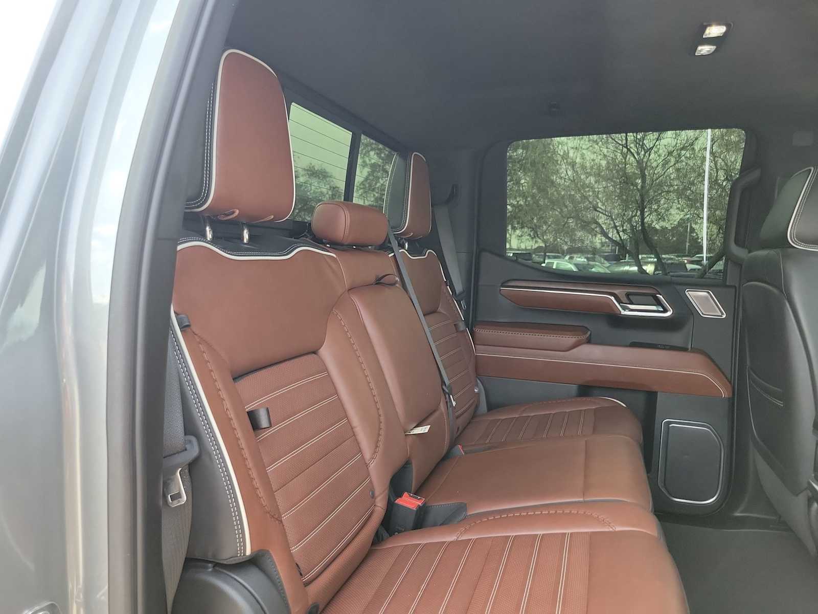 Thumbnail: 2023 GMC Sierra 1500 - 13