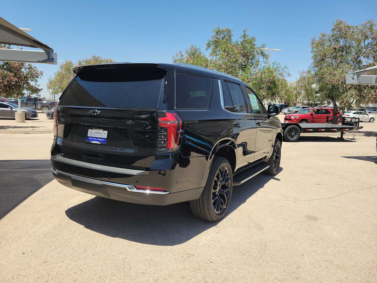 Thumbnail: 2026 Chevrolet Tahoe - 8