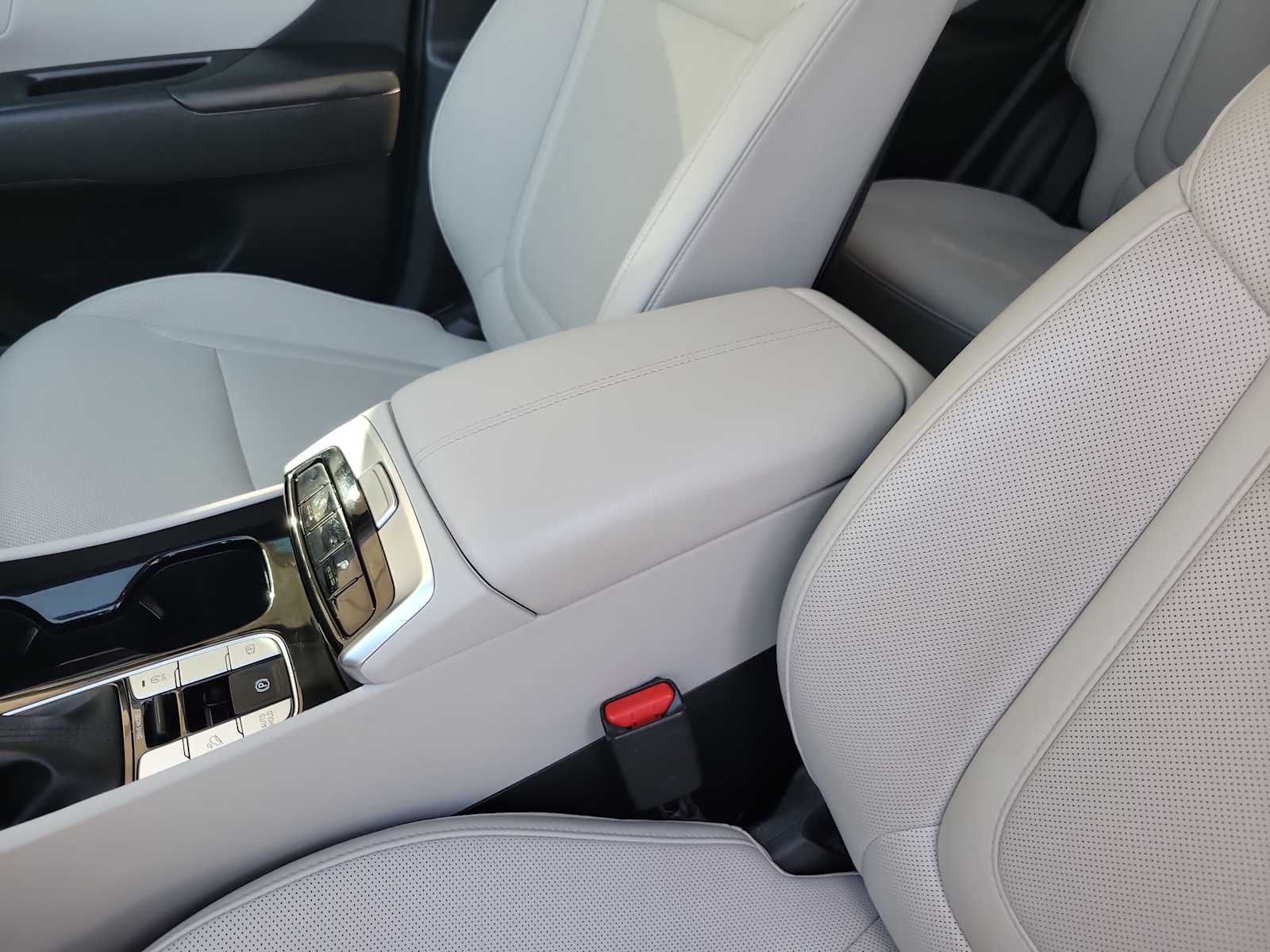 Thumbnail: 2023 Hyundai Tucson - 16