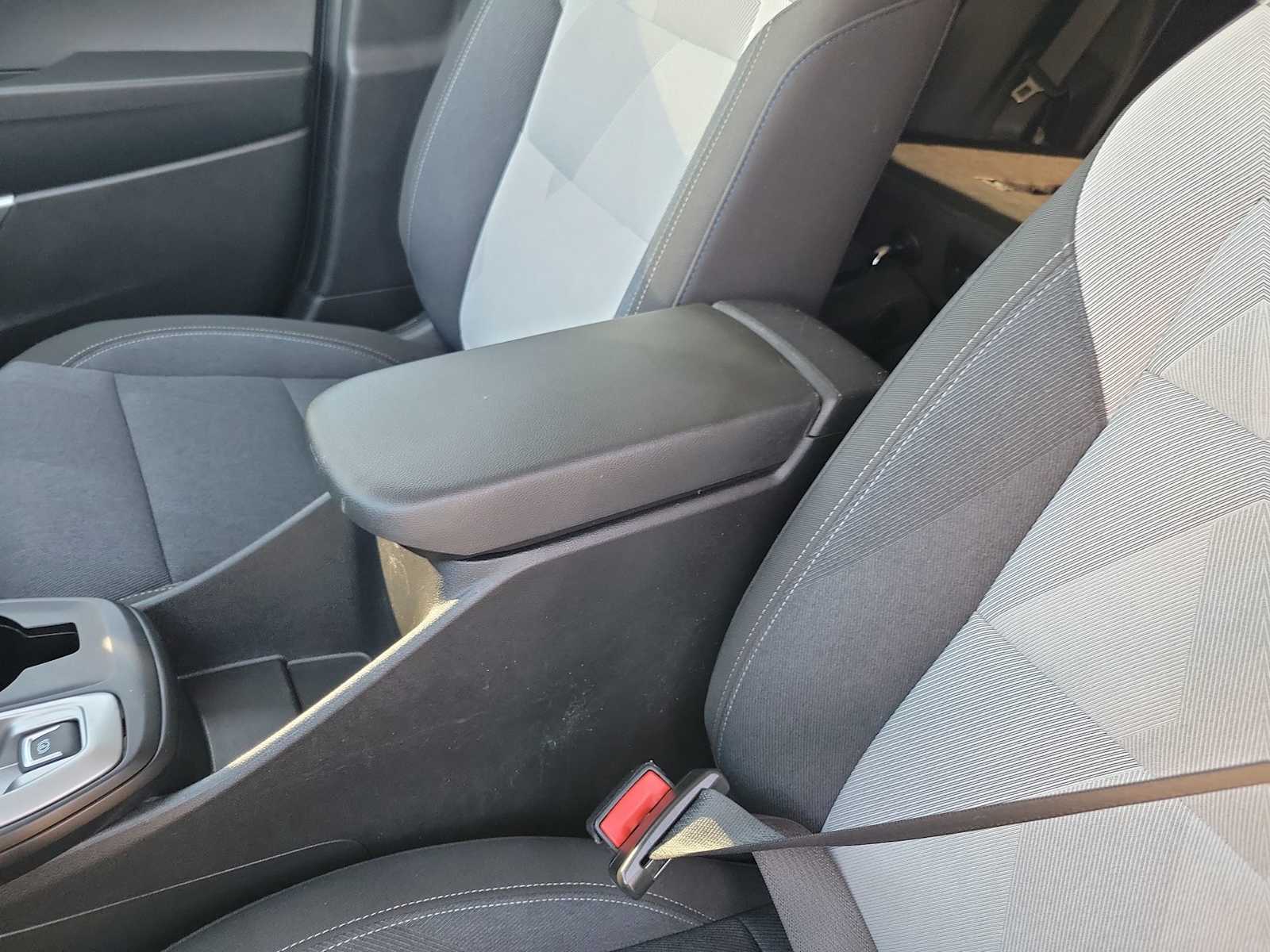 Thumbnail: 2024 Chevrolet Trax - 16