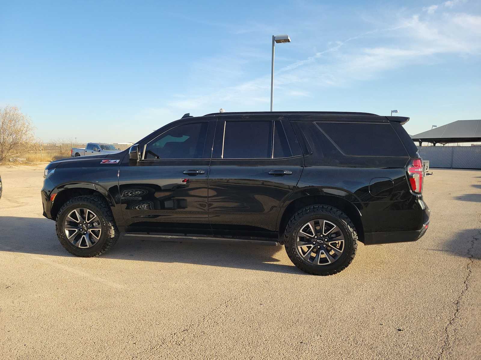 Thumbnail: 2021 Chevrolet Tahoe - 3