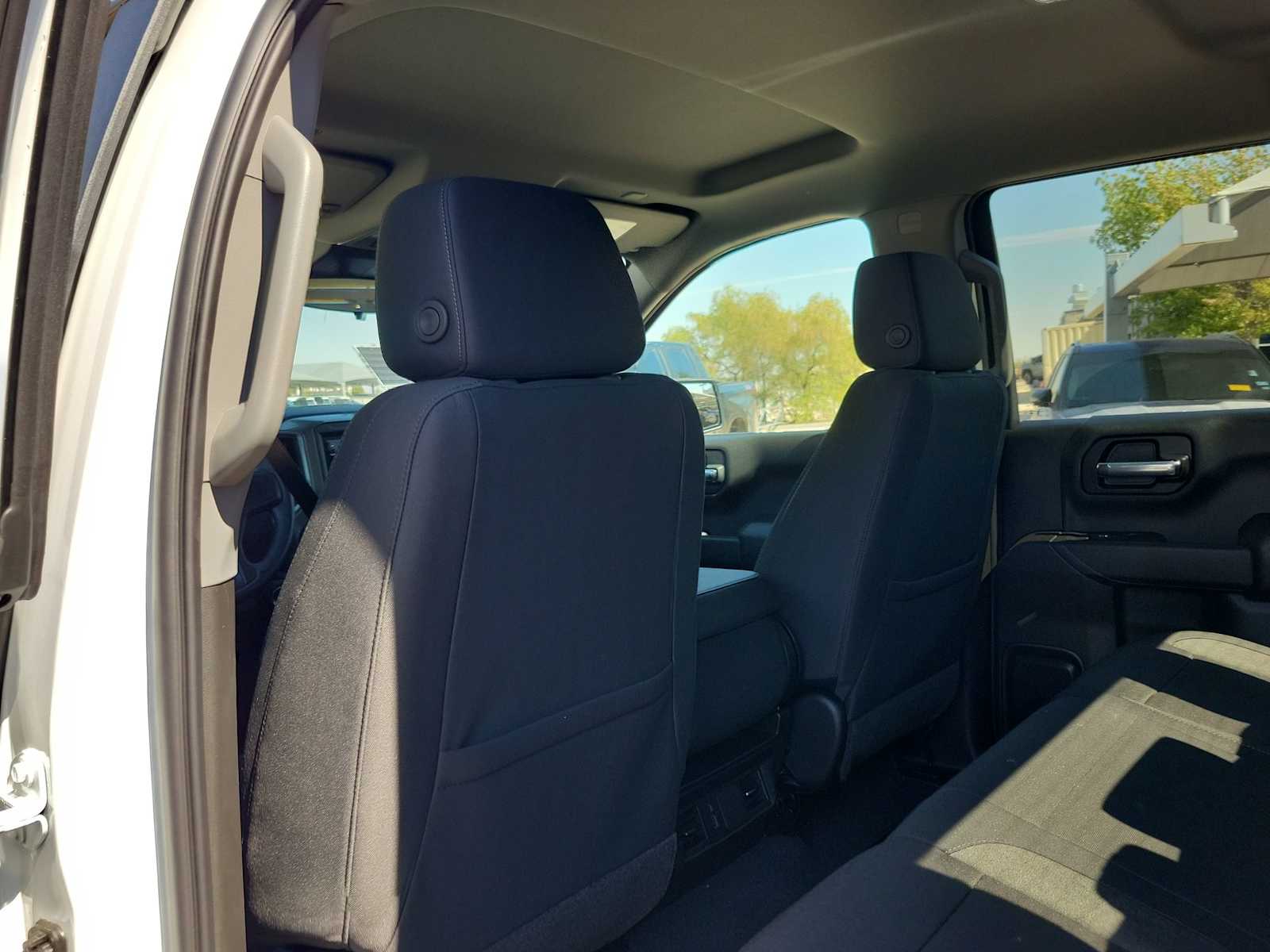 Thumbnail: 2026 Chevrolet Silverado 1500 - 12