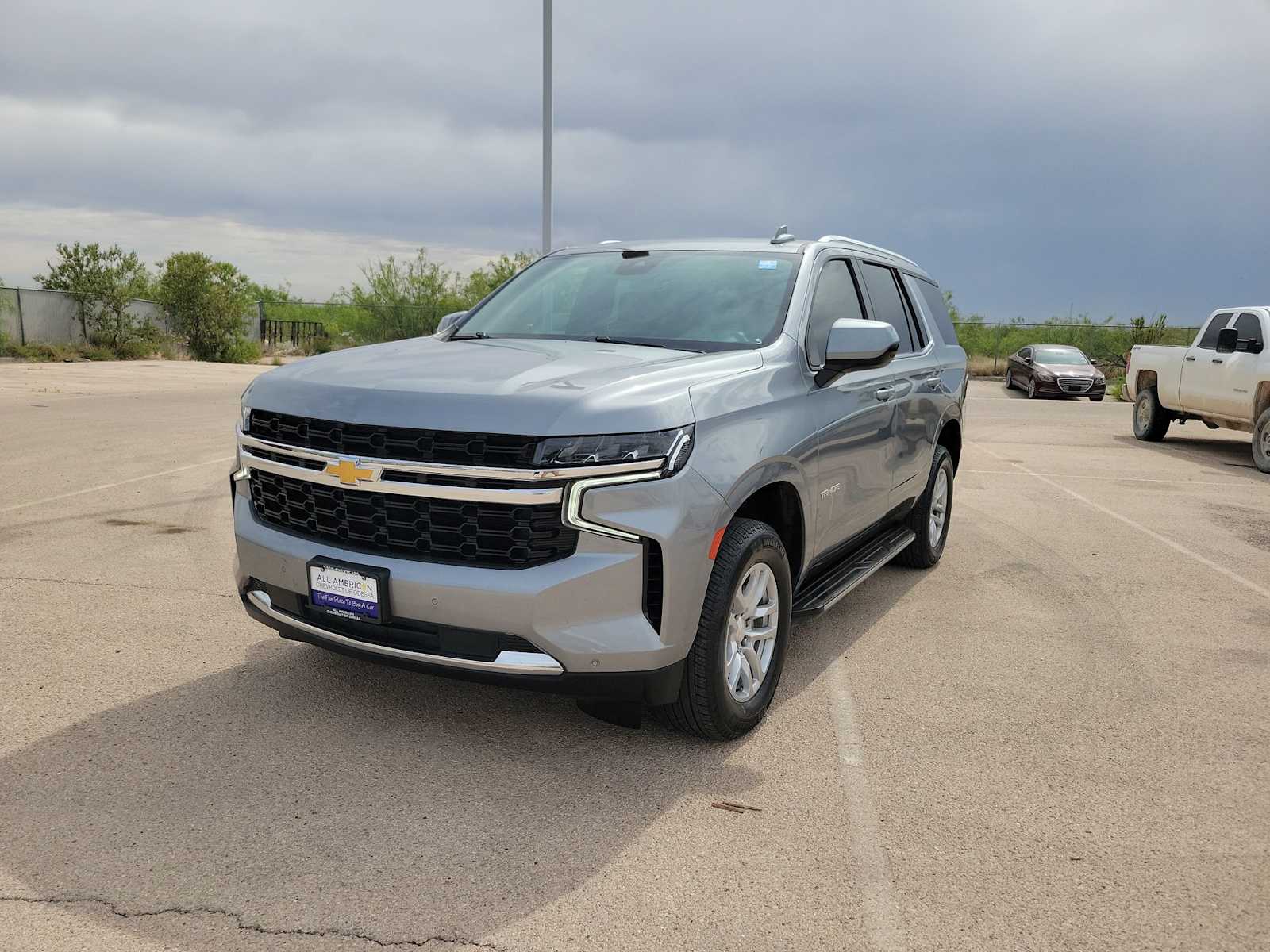 Thumbnail: 2023 Chevrolet Tahoe - 4