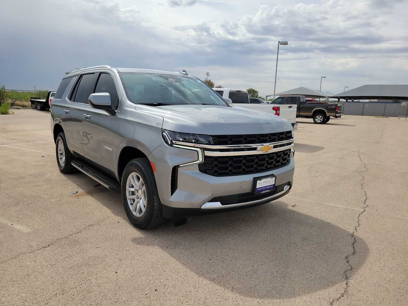 Thumbnail: 2023 Chevrolet Tahoe - 2