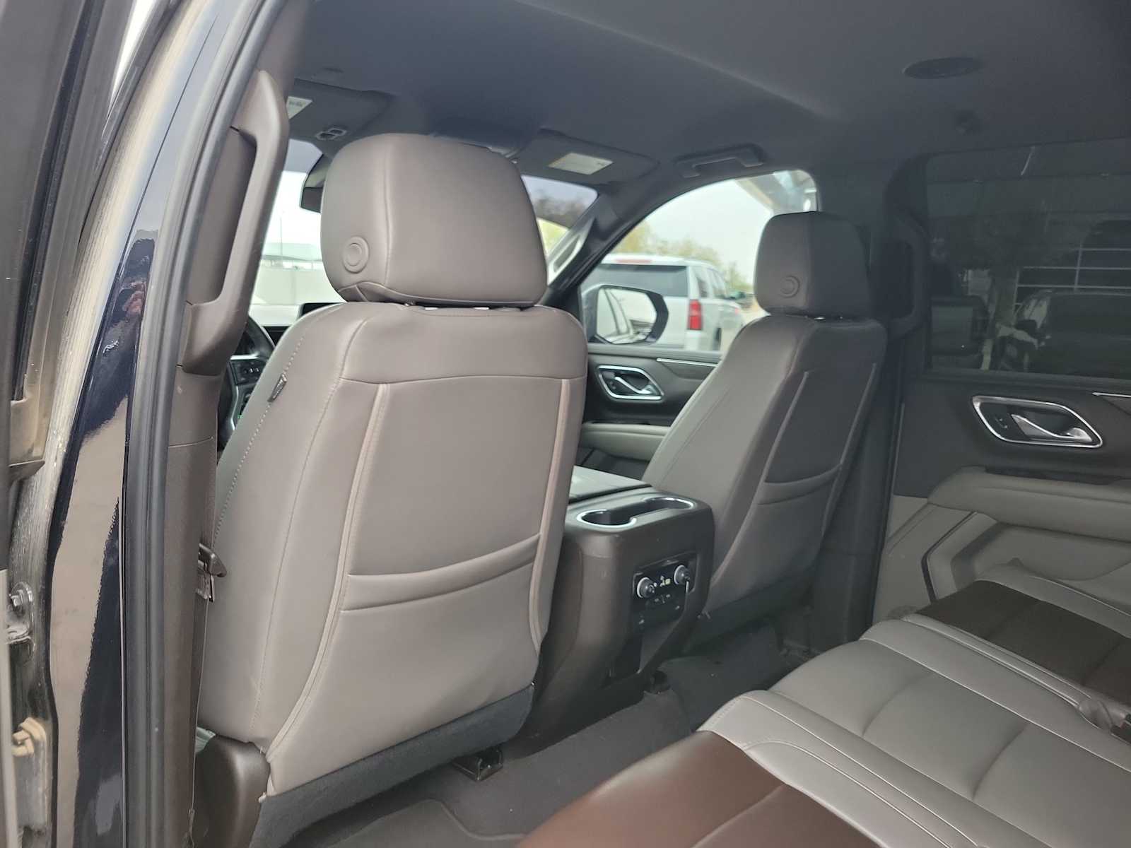 Thumbnail: 2023 Chevrolet Tahoe - 12