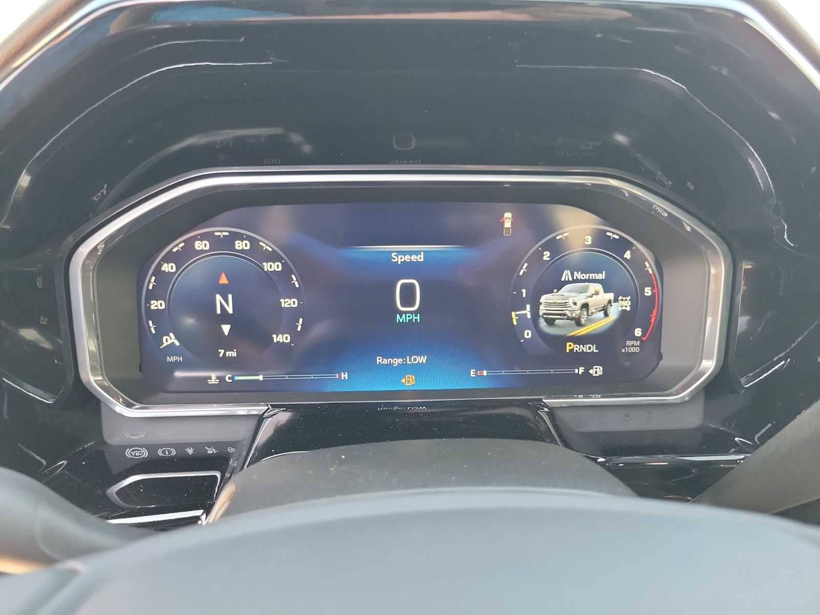 Thumbnail: 2026 Chevrolet Silverado 2500 - 18