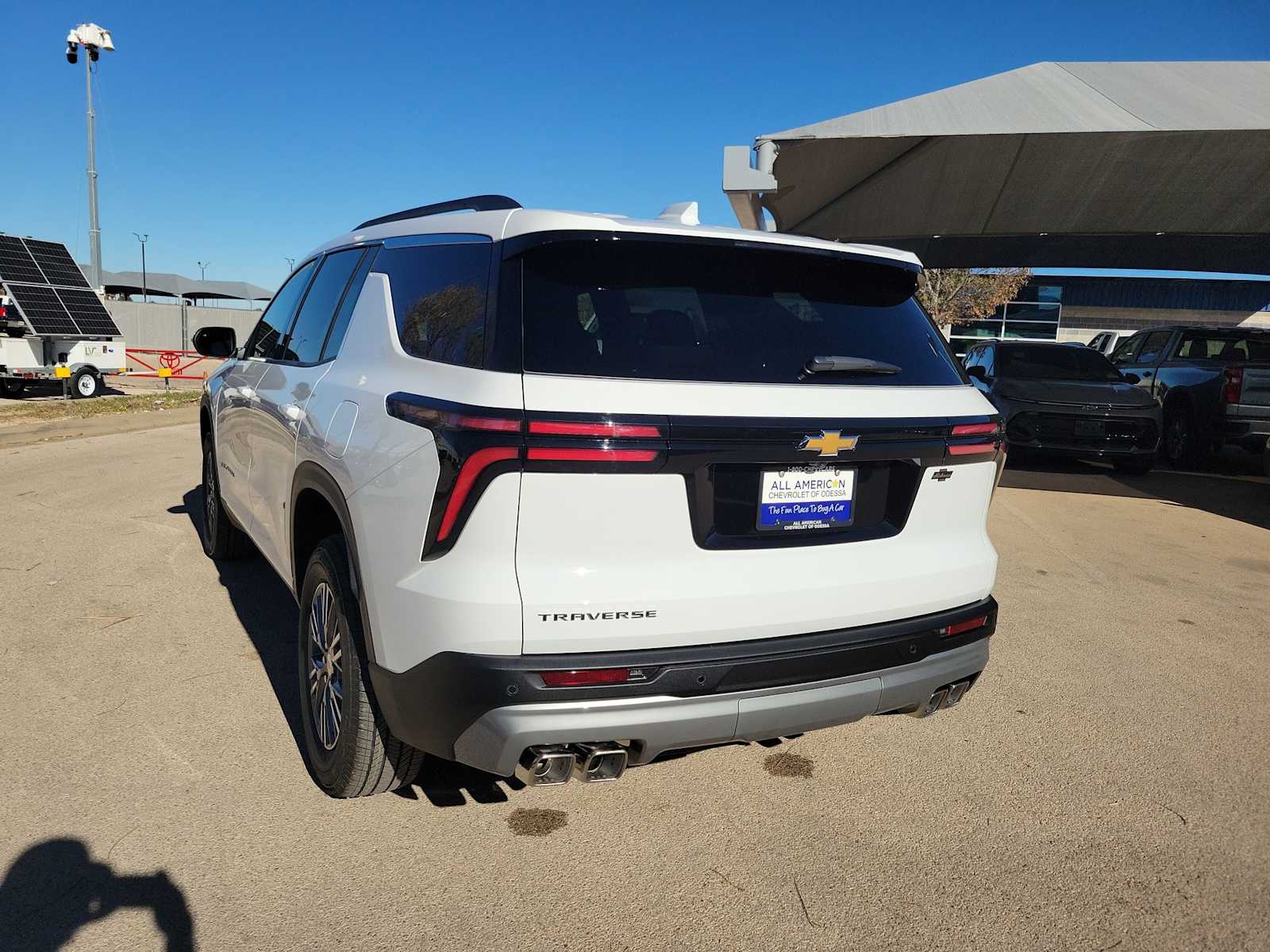 Thumbnail: 2026 Chevrolet Traverse - 4